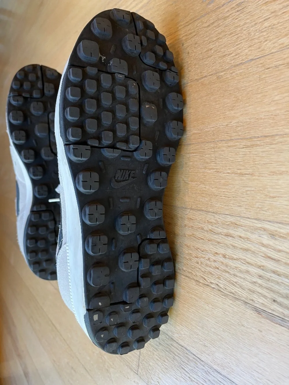 Nike C1TY